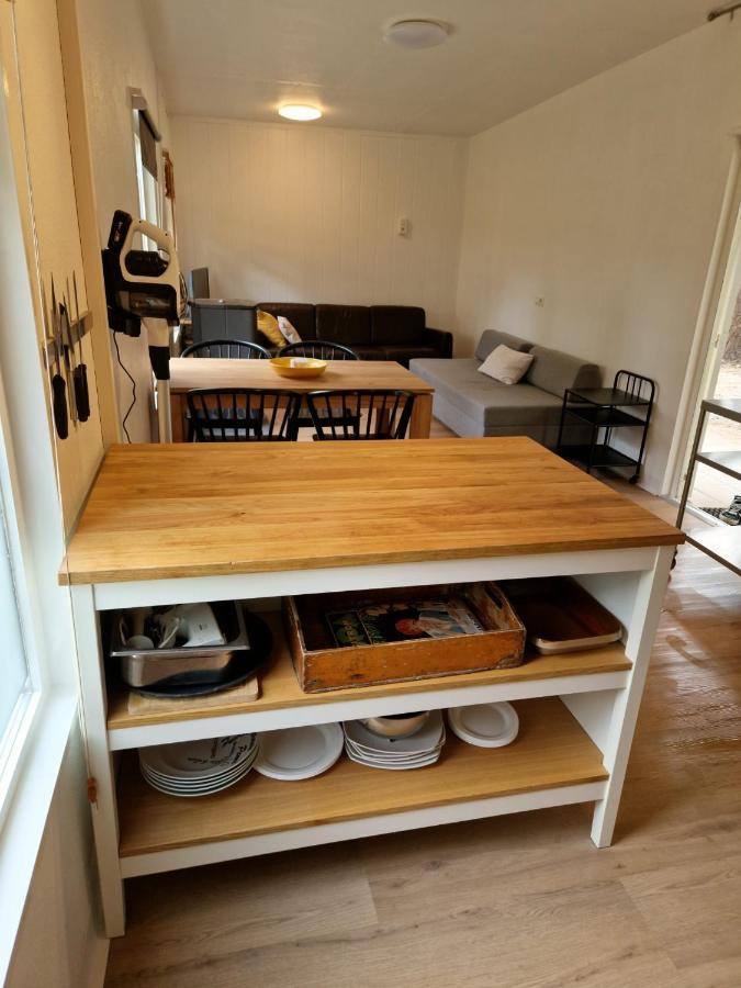 " Casitacuriosa " Chalet Op Camping Met Buitenzwembad Balen Exterior foto